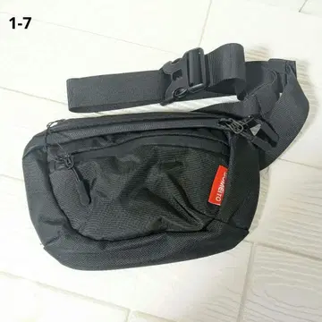 블랙 바디백 웨스트 파우치 다기능 카라비너 포함 심플 컴팩트