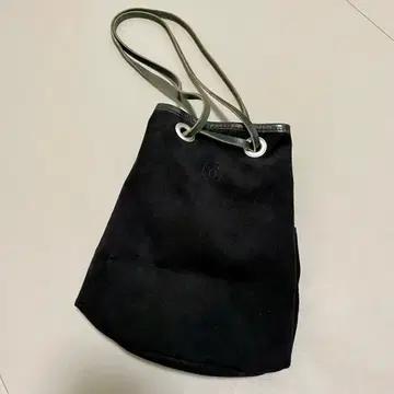 BAG 'n' NOUN 백앤나운
