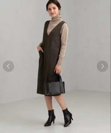 그린라벨 오버롤 스커트 헤링본