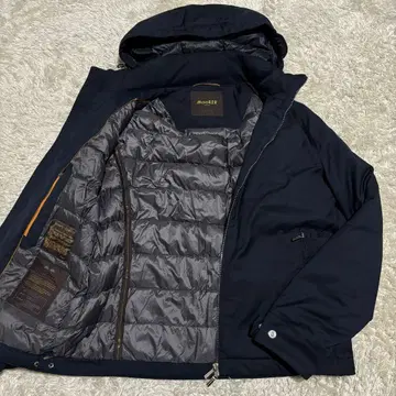 컨디션 최상 MOORER 무레르 ALBINI-PUM 다운 자켓 48