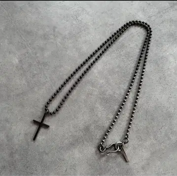 y2k 00s neil barrett cross necklace