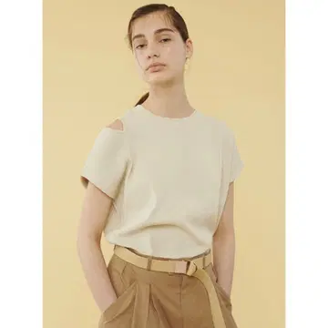 6(ROKU) 로쿠 숄더 슬릿 니트 풀오버 오픈 숄더