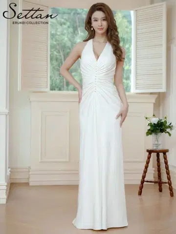 Settann 화이트 홀터넥 드레스