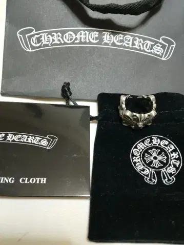 플로럴 크로스 반지