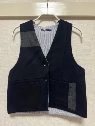 TIGRE BROCANTE 패치워크 베스트 네이비 블랙