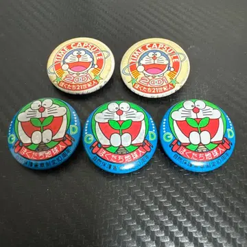 도라에몽 캔 배지 5개 묶음 판매