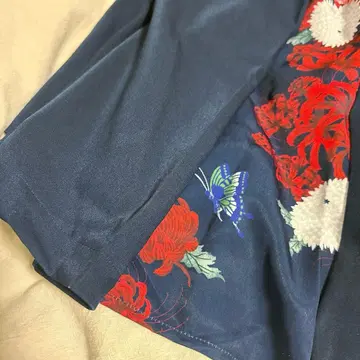 [새상품급] [생산종료품] 후리후 슬리브리스 원피스 네이비 만주사화