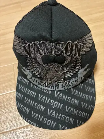 VANSON 엠블럼 블랙 캡