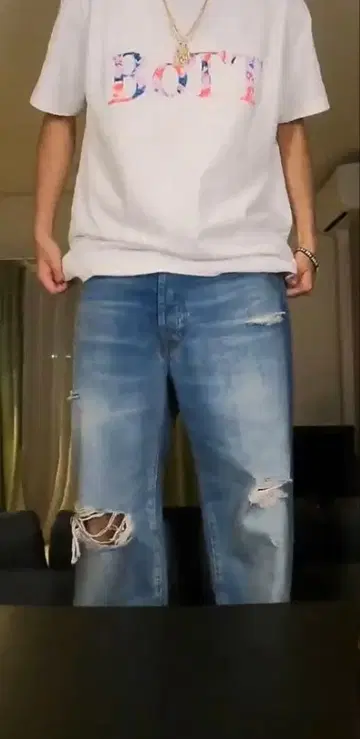 ZARA 데미지 데님