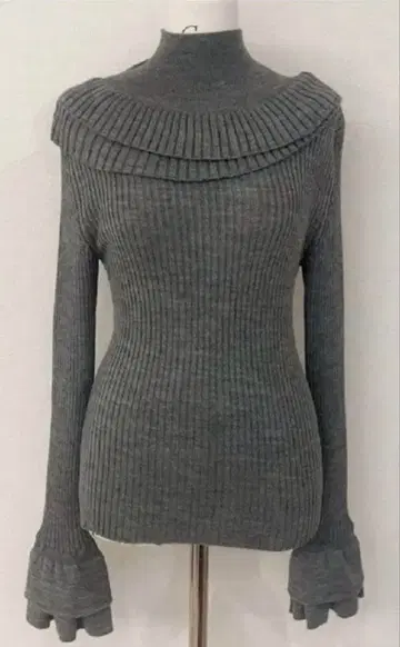 Cygne 넥 프릴 리브 니트 그레이 터틀