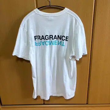 fragment 로고 T셔츠 화이트