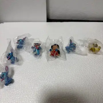 스티치 오물오물 Fig. 피규어 7개 세트!