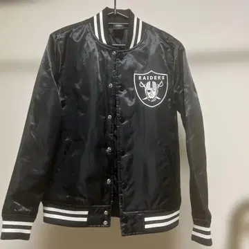 RAIDERS 바시티 자켓 블랙