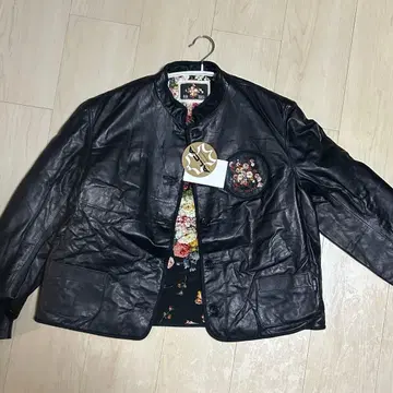 미사용 핑크하우스 가죽 자켓 안감 꽃무늬