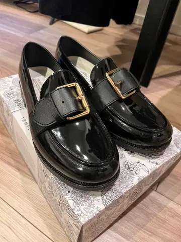 TEMPERATE 템퍼레이트 사이즈 36