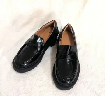 [미사용 새상품] 유니클로C 컴포트 터치 로퍼 25cm 블랙 통굽