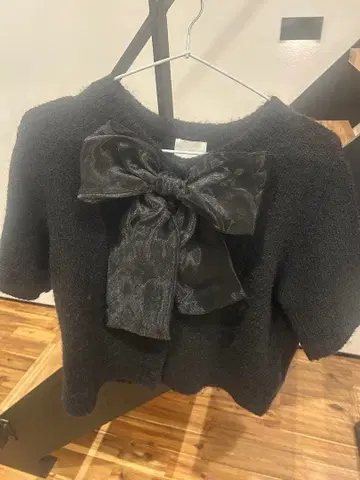 H&M 스웨터 리본