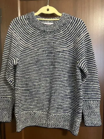 homspun 네이비 화이트 스트라이프 스웨터