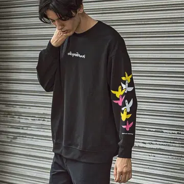 Mark Gonzales 블랙 맨투맨