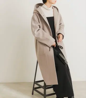 어반 리서치 오버 후드 코트