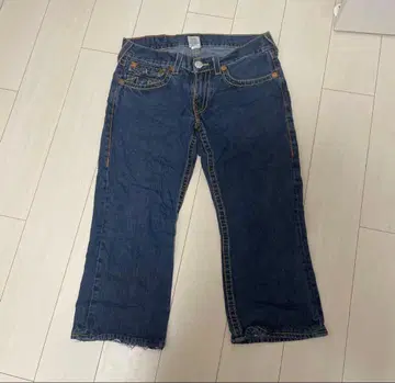 TRUE RELIGION 플레어 데님