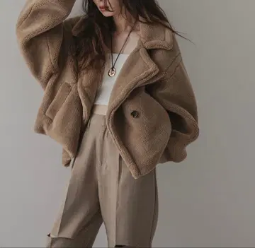 rectangle 테디베어 숏코트 모카