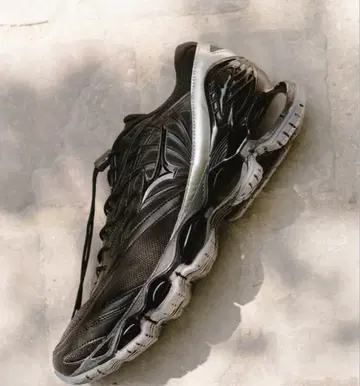 [ 택 박스 포함 ] MIZUNO 'MONOTONE CINEMA'