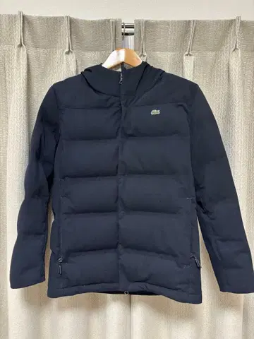 Lacoste 후드 부착 다운 자켓