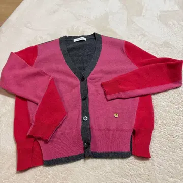 PLUS PLUS 캐시미어 니트탑