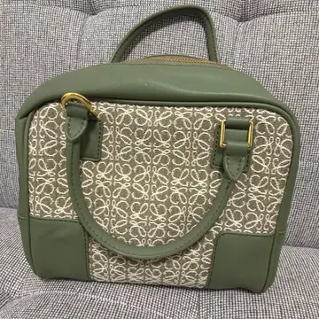 올리브 그린 기하학 패턴 핸드백