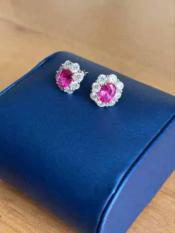 핑크 스톤 귀걸이 플라워 디자인 루비