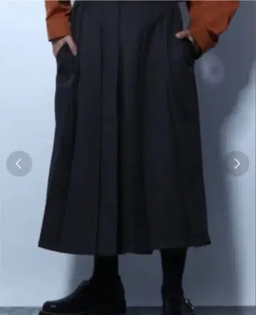 HARE HAKAMA 크롭 팬츠 미사용 새상품