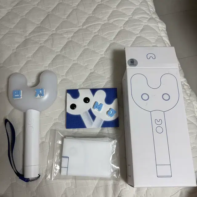 (마지막가격 급처) 뉴진스 응원봉 빙키봉 + 민지 파츠