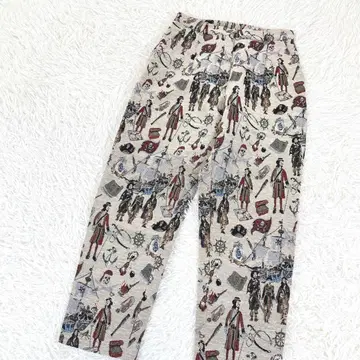 멜란지 올 패턴 자수 테이퍼드 팬츠 해적 파이리츠 앵클 기장