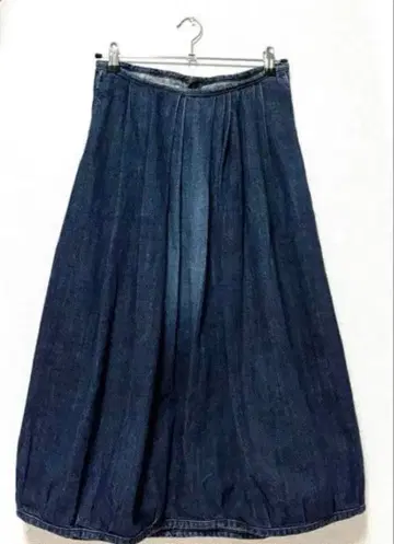 OMNIGOD 다크 데님 벌룬 스커트