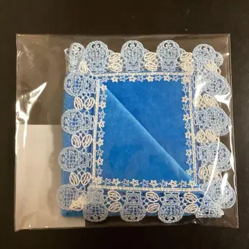 치카자와 레이스 도라에몽 콜라보 손수건 스카이블루