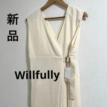 [ 새상품 ] Willfully 아이보리 리브 편직 랩 스타일 올인원