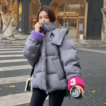 그레이 후드 부착 다운 자켓