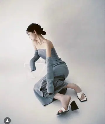 melt the lady 버튼 오픈 라운드 원피스