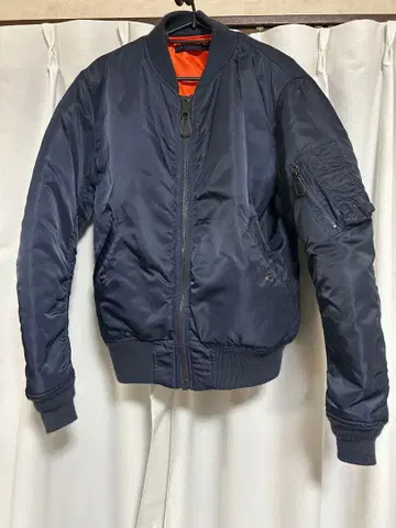 MA-1 플라이트 자켓 네이비