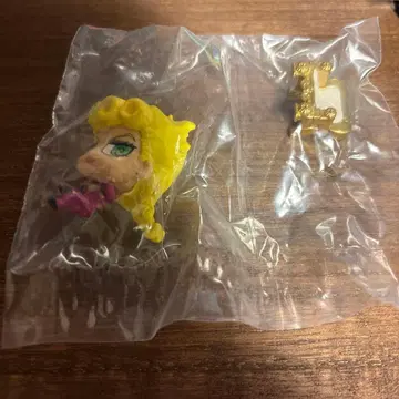 죠죠콜렉션 죠죠월드 한정판 죠르노 죠바나