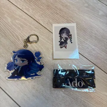 Ado 아크릴 키링 세트