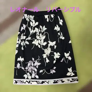 새상품급 LEONARD 리버서블 꽃무늬 무릎 기장 스커트 블랙