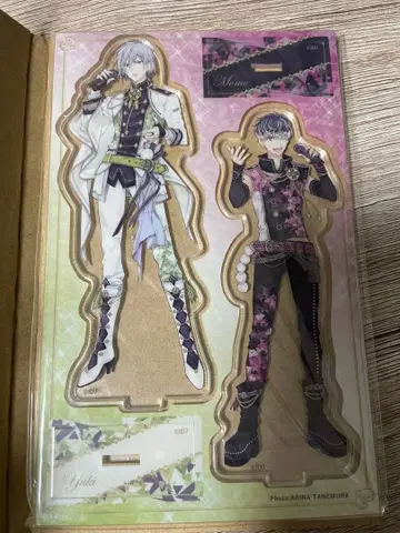 아이나나 Re:vale 아크릴 스탠드 유키 모모