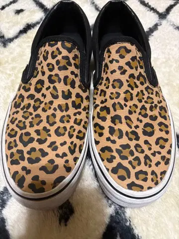 VANS 레오파드 무늬 슬립온 레오파드