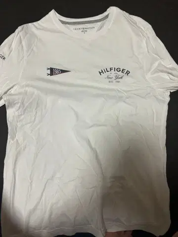 TOMMY HILFIGER 화이트 T셔츠 1985년 디자인