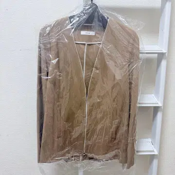 FENNEL 노카라 자켓 베이지 무스탕 코트