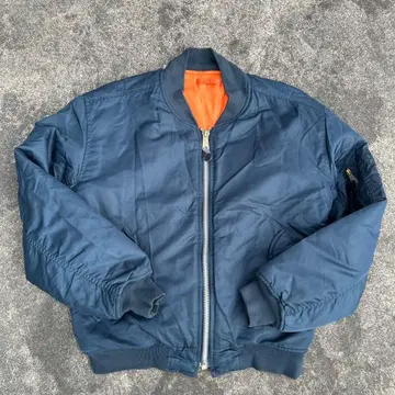 USA 90s Vintage INTERMEDIATE MA-1DELTA