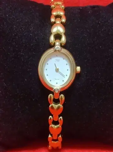 시티즌 베가 필 하트 팔찌 여성용 쿼츠