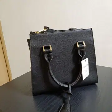 미사용 블랙 백 COUP DE CHANCE 쿠 드 샹스